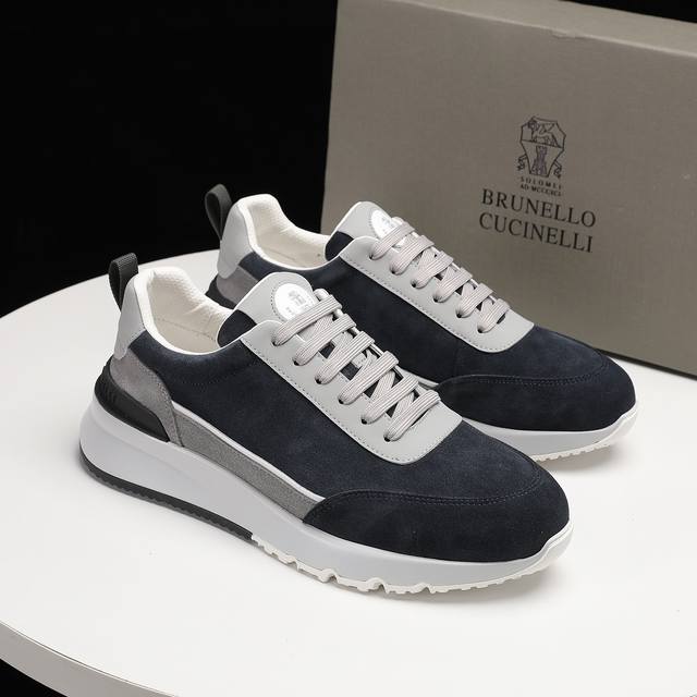 Bc新品上架brunello Cucinelli 系带休闲男鞋｜鞋面意大利进口丝绸牛皮+反毛皮｜内里本白色苯染专用小牛皮｜0.5Mm圆形冲孔设计 透气不闷脚｜独